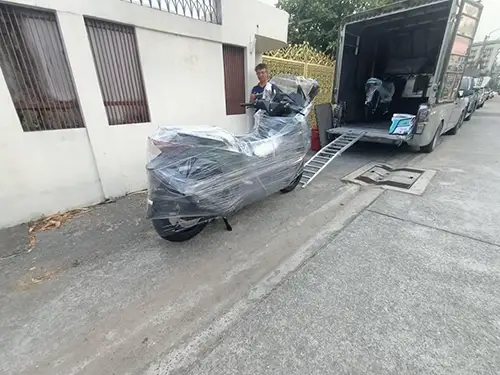 ขนส่งรถจักรยานยนต์